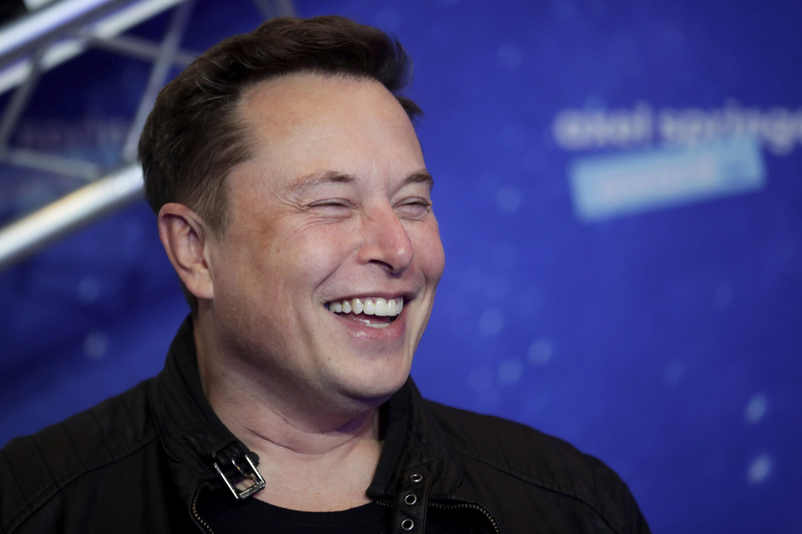 The Elon Musk Effect: How Politics and Fortune Intertwine